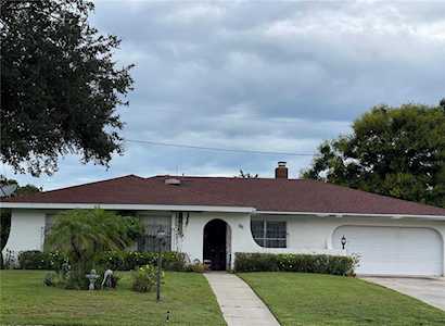 69 Lake Link CIRCLE SE Winter Haven, FL 33884