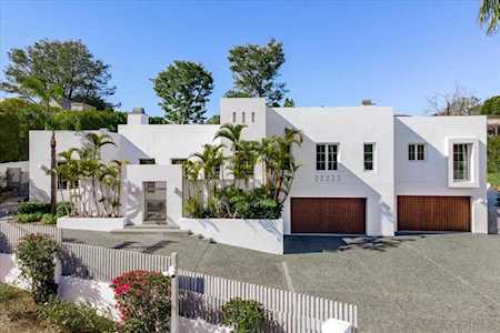 6304 La Pintura Dr La Jolla, CA 92037