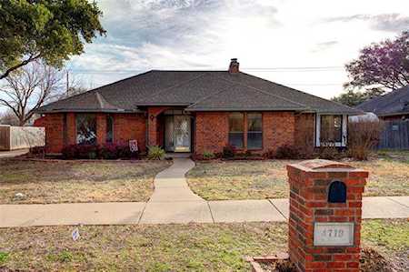 4719 Lake Park Drive Arlington, TX 76016