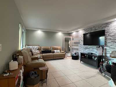 2148 White Pine Circle #D Green Acres, FL 33415