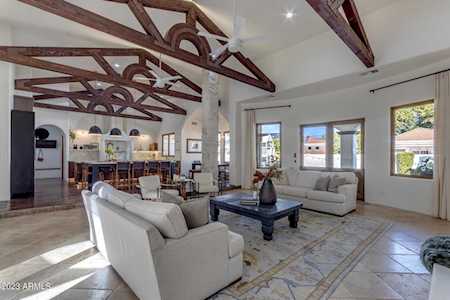 321 S Park Grove Lane Gilbert, AZ 85296