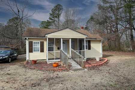 2644 Gum Rd Chesapeake, VA 23321