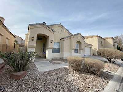 3521 Dover Bay St Las Vegas, NV 89129