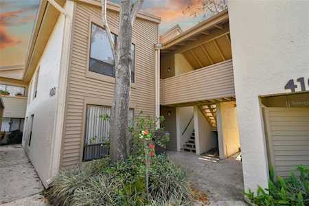4106 Pinelake Ln #201 Tampa, FL 33618