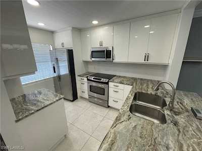 1519 W Cape Coral Parkway #9 Cape Coral, FL 33914
