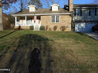 2995 Marvin Cir Maryville, TN 37803