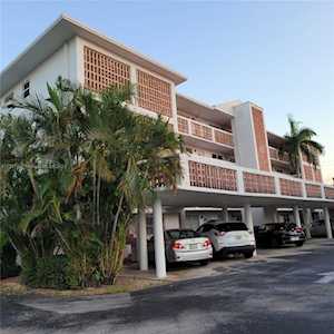 10 SE 13th St #B3 Boca Raton, FL 33432