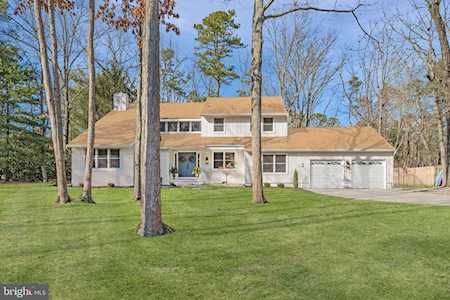 2 Heatherwood Ct Medford, NJ 08055