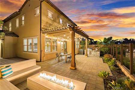 71 Fuchsia Lake Forest, CA 92630