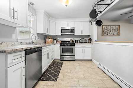 98 Cedar #19 Wakefield, MA 01880