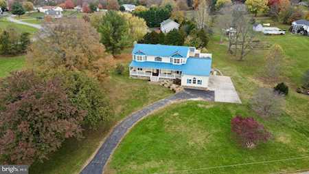223 Oregon Trl Harpers Ferry, WV 25425