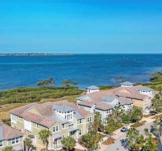 326 Compass Point Dr #201 Bradenton, FL 34209