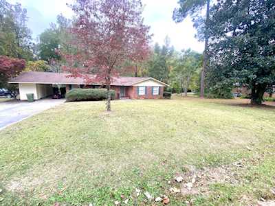 305 Glen Stovall Dr Thomson, GA 30824