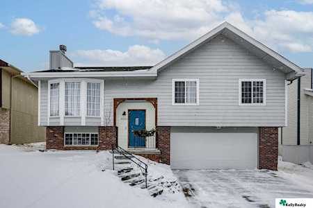 8355 Hanover St Omaha, NE 68122