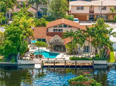 2219 NE 17th Ct Fort Lauderdale, FL 33305