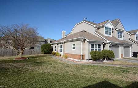 1909 Abbotsbury Ct Virginia Beach, VA 23453