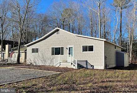 618 Spring Lake Dr Bethany Beach, DE 19930