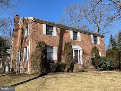2457 Sassafras Ct State College, PA 16803