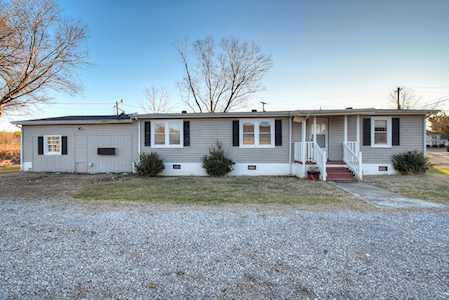 122 Holliston Mills Rd. Church Hill, TN 37642