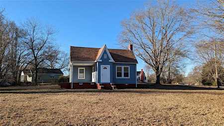 1429 Williams Estate Dr Lancaster, SC 29720