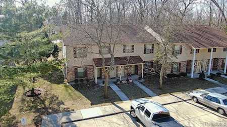 35869 Hunter Ave #35 Westland, MI 48185