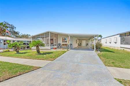 3819 Julie Dr Wesley Chapel, FL 33543