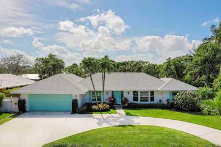 225 Country Club Drive Tequesta, FL 33469