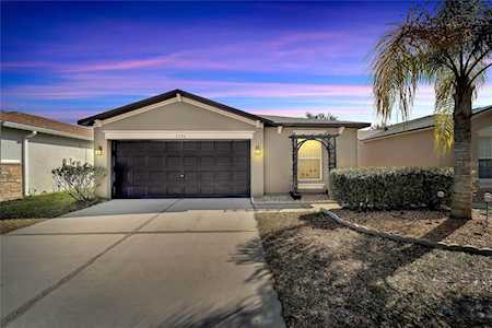7706 Carriage Pointe Dr Gibsonton, FL 33534