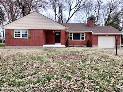 1611 Herr Ln Louisville, KY 40222