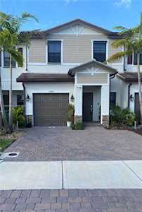 5999 W Paso Fino Pl Davie, FL 33314
