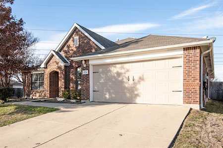 556 Braewick Drive Fort Worth, TX 76131