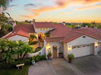 1295 Urania Avenue Encinitas, CA 92024