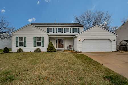 30W140 Huntington Dr Warrenville, IL 60555
