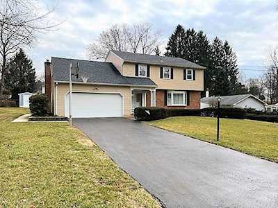 3520 Southwood Dr Easton, PA 18045