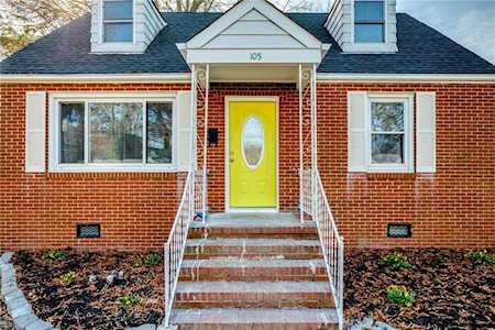 105 Maney Dr Newport News, VA 23605