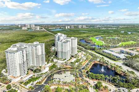 285 Grande Way #402 Naples, FL 34110
