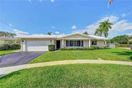 229 SE 3rd Ter Pompano Beach, FL 33060