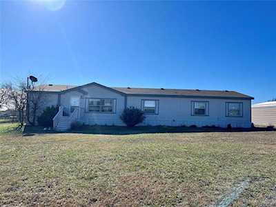 1501 Stone Hills Drive Ponder, TX 76259