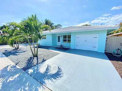 1701 N Ocean Breeze Lake Worth Beach, FL 33460