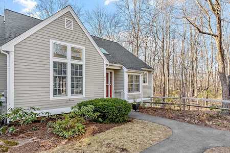 36 Brewster Ln #36 Acton, MA 01720