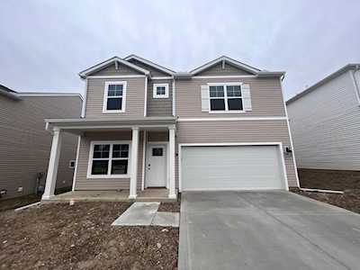 204 Sandburg Drive Lithopolis, OH 43136