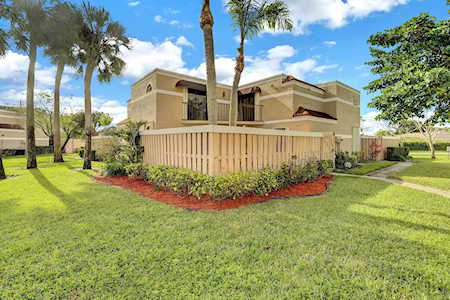 4065 Village Drive #B Delray Beach, FL 33445