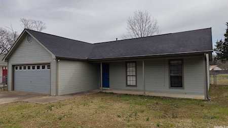 44 North Valley Dr Sherwood, AR 72120