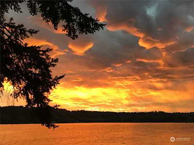 2760 E State Route 302 Belfair, WA 98528
