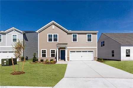 181 Peck Ln Suffolk, VA 23434