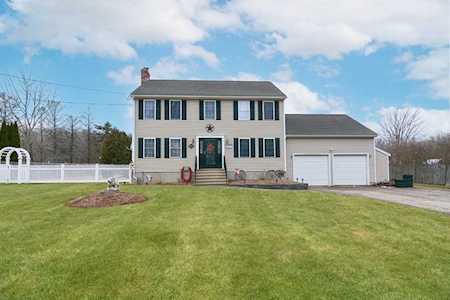141 School St North Brookfield, MA 01535