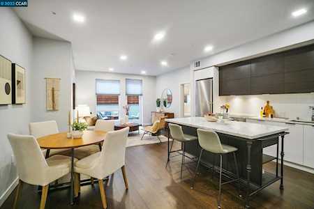 1605 Riviera Ave Walnut Creek, CA 94596