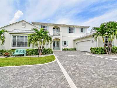 2190 Seminole Shores Ln Vero Beach, FL 32963
