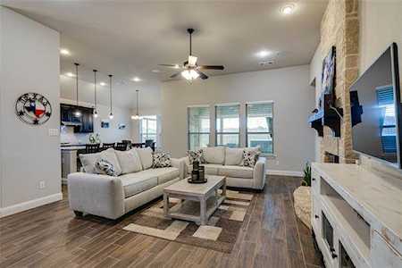 9617 Pickwick Trail Fort Worth, TX 76131