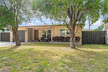1950 Albany Dr Clearwater, FL 33763